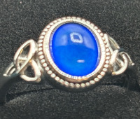 Colour Changing Ring S925 stamped Oval Ring | Celtic Knot Size 8