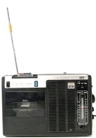 Vintage General Electric Three-Way Power Portable Cassette Recorder, Player & AM/FM Radio M8525B - Tested For Power, Cassette Play - 10.5" &times; 7.5" High