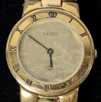 Vintage GUCCI Ladies Watch 3800L - 0.5" Wide Strap, 2.25" Diameter When Closed (See Description)