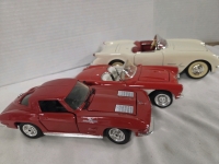 3 1/24 & 1/18 Scale Diecast Cars | Corvette Stingray, 1957 Corvette, & Corvette 1953