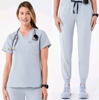 New Size Small/SM Petite Women's FIGS : Catarina One-Pocket Scrub Top & Zamora Jogger Scrub Pants | Retails Over $130!