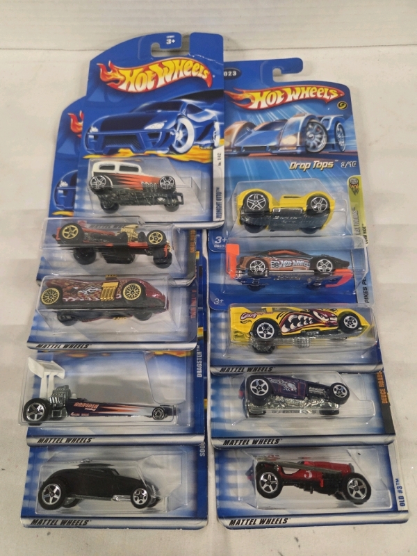 10 Assorted Hotwheels Lot