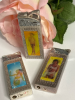 Three Risqu&eacute; Butane Hologram Lighters