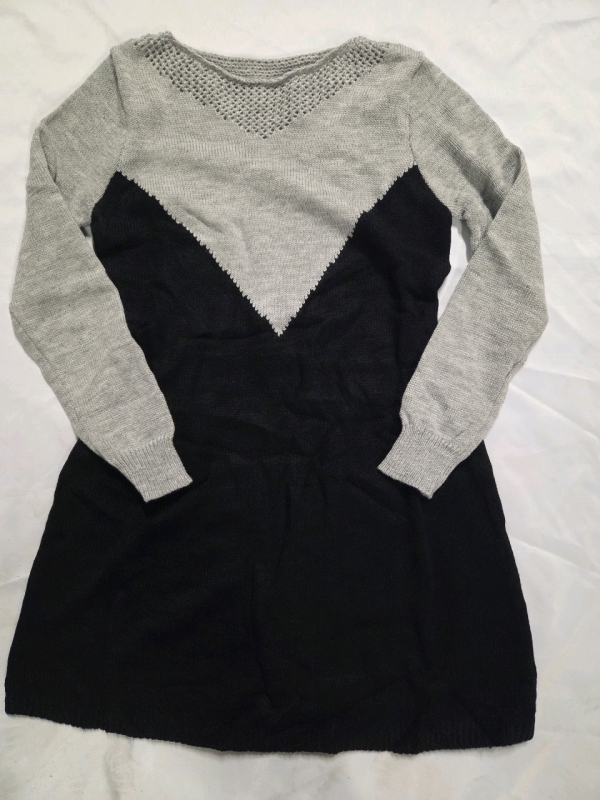 New | Size XL Women's Long Sleeve Kimt Style Dress