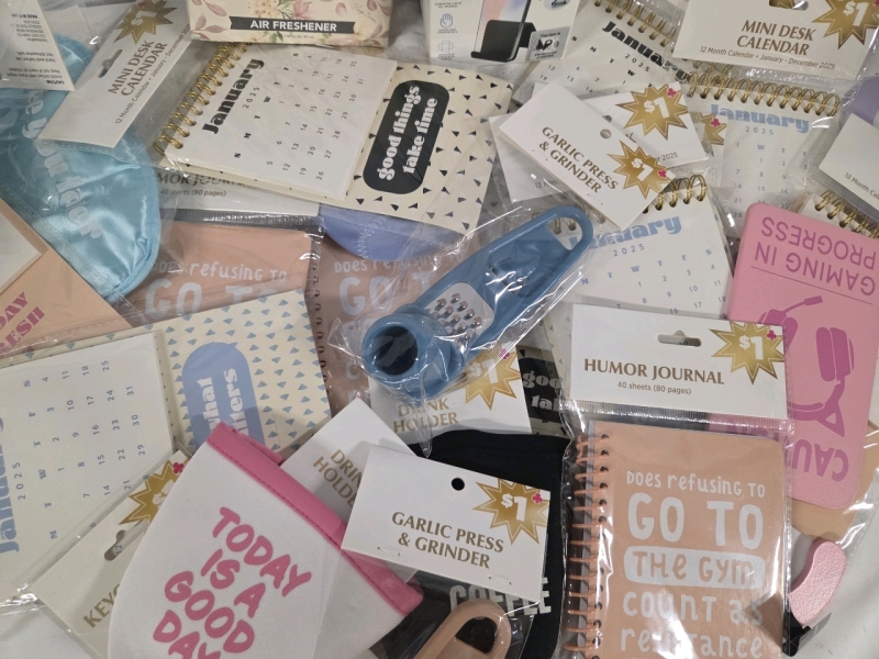 New | Assorted Home Supplies Lot | Inclides Calenders, Garlic Presses, Drink Holders & More