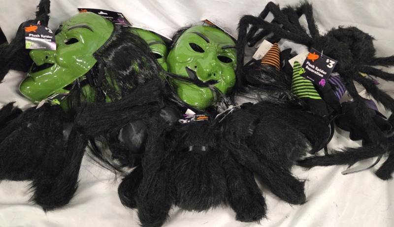 New | Assorted Halloween Decor Lot