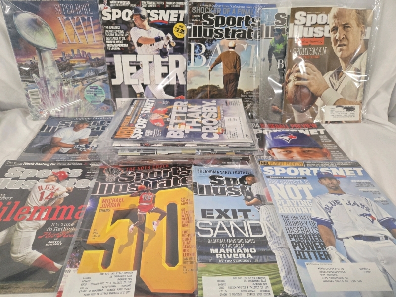 20+ | Assorted Sports Paperback Magazine's | Includes Sportsnet & Sports Illustrated