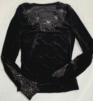 New | Size M Women's Gorgeous Longsleeve Lace and Velvet Top