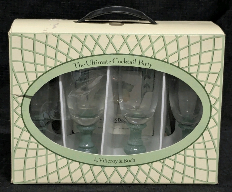 As-New VILLEROY & BOCH : The Ultimate Cocktail Party Kit With 4 Champagne Flutes & 4 Coasters