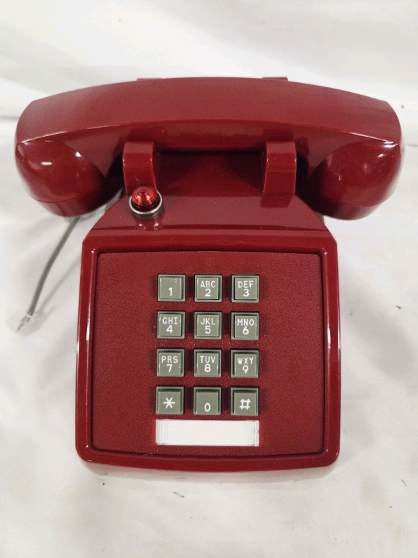 Vintage Style Landline Telephone | Measures 9" x 9"