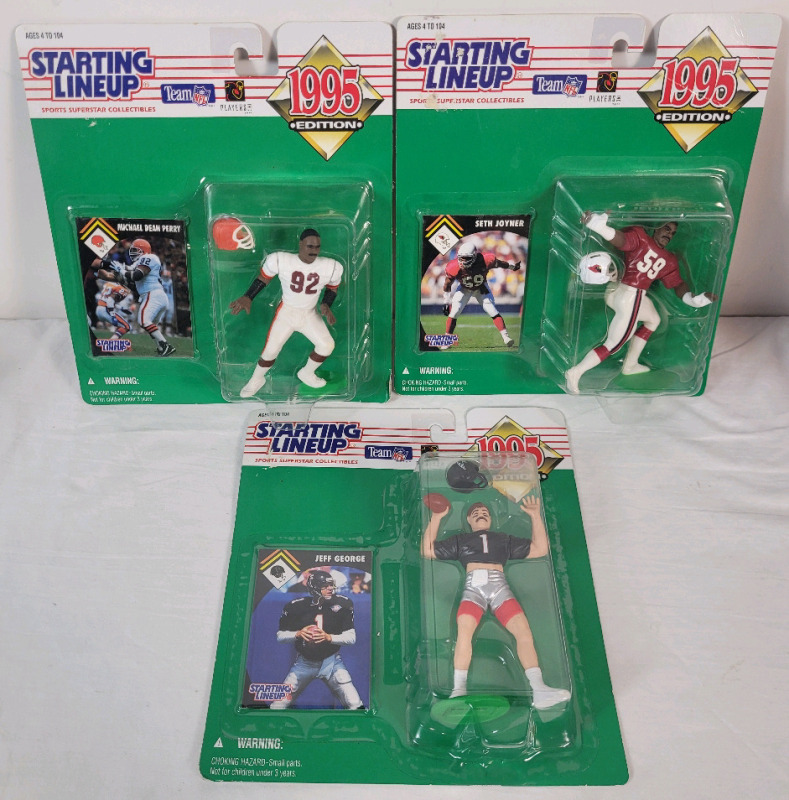 Three (3) Vintage 1995 Starting Lineup NFL Football 4" Action Figures , Sealed .