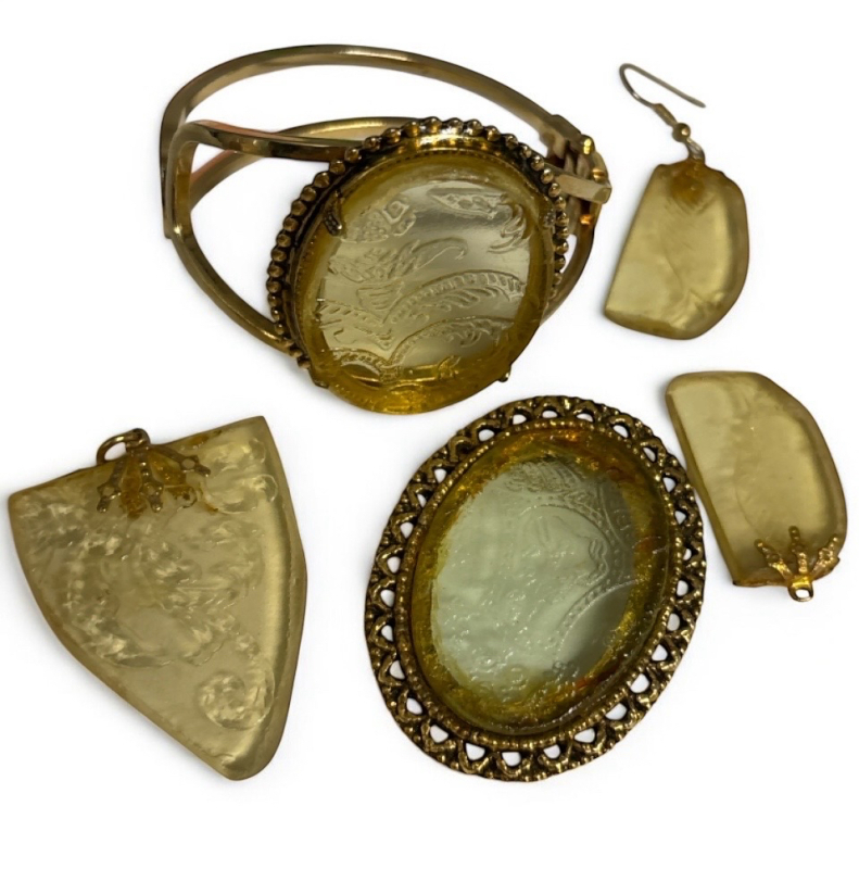 Depression Glass Bracelet / Brooch and Pendant see description for sizes