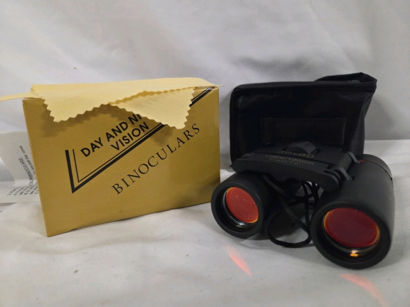 New | Day and Night Folding roof Prism Binoculars w/ Case and Lense Cloth