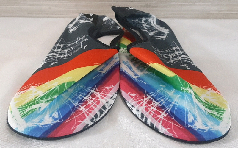 New Pair of Bonika Tie Dye Theme Swim Shoes | Size 9.5