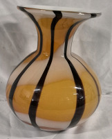 Stunning Hand Blown Art Glass Vase 9.4" Tall