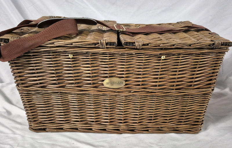 Fantastic Sutherland Wicker Picnic Basket with Accessories and Shoulder Strap - Lined Cooler Bag