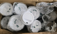 300+ New | Solo Cup White Traveler Drink-Thru Lid. Fits 10 Ounce Squat and 12, 16, 20 and 24 Ounce Solo Brand Hot Beverage Cups |* Retails $60+ *