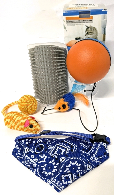 2 New Cat Toys (Battery Powered Wobble Ball w Attached Mouse & Springy Mouse w Rattle Ball Tail), Corner Self-Scratcher & Blue Paisley Bandana Collar