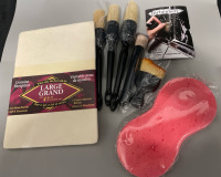 New Car detailing set includes 1 genuine sheepskin cloth, 5 brushes, 1 detailing sponge.