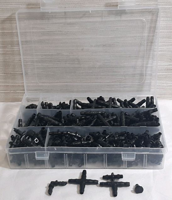 New 280pc Box of Hose Irrigation Tube Connectors