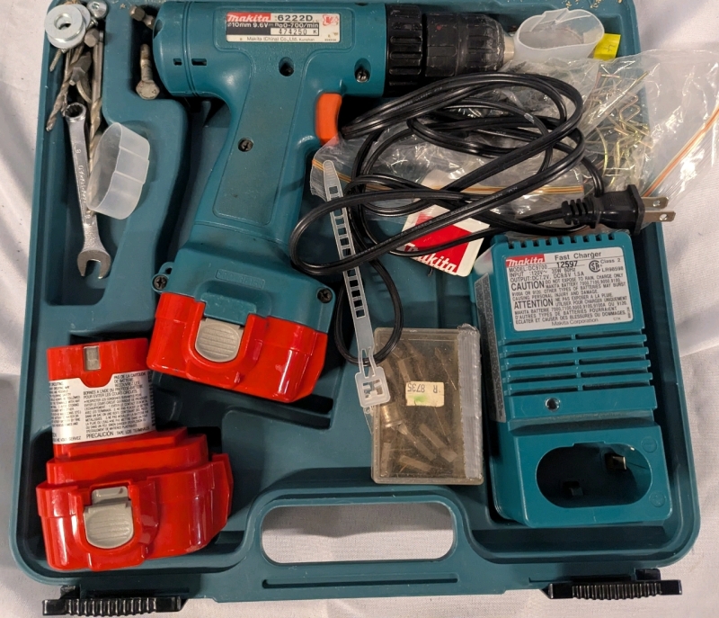 Makita 9.6V Cordless Drill With Batteries, Case, Charger & More. Tested Working, Case Measures 13.5" Tall