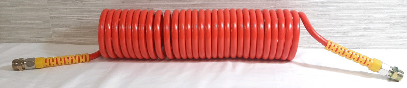 New Retractable Coil Garden Hosing | Retracted Length is 29" Long