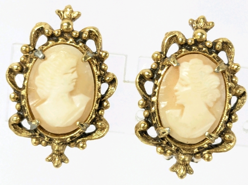 Signed Vintage FLORENZA Real Carved Shell Cameo Clip-On Earrings - 1.2" Long Each