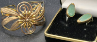 Vintage Krementz Wired Floral Cuff Bracelet & Clip-on Earrings Green Stone in Box