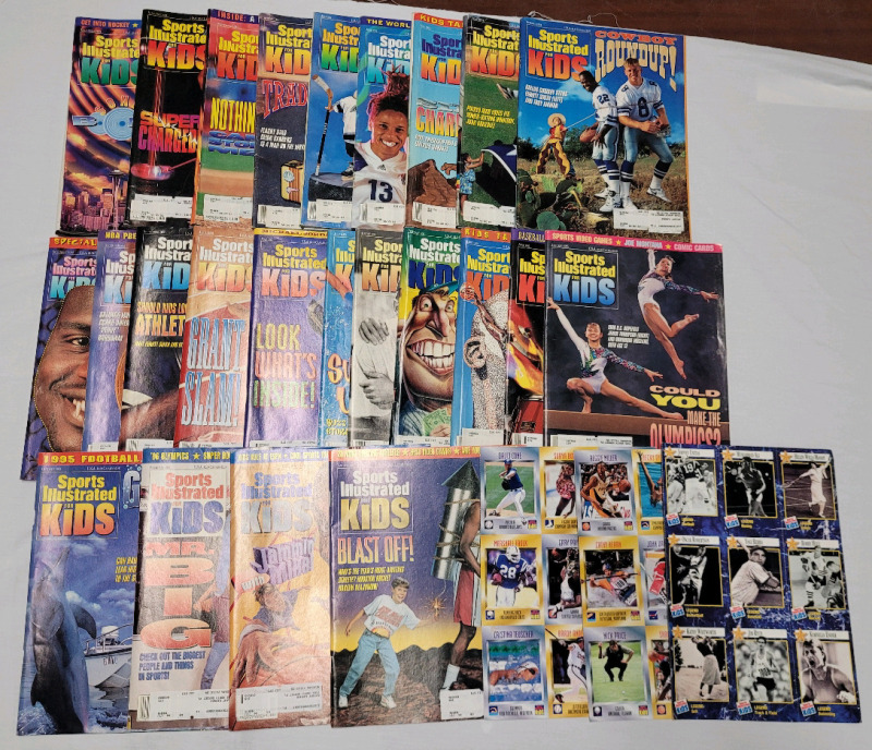 1994 - 1996 Sports Illustrated for Kids Magazines , 24 Magazine & 3 Trading Card Sheets . All Magazines Contain Trading Card Sheets