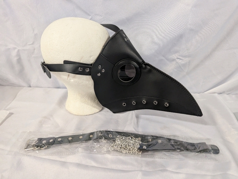 [Adults Only] New Plague Doctor Mask with Leash and Collar.