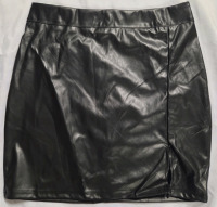 New | Size M Women's Faux Leather Mini Skirt