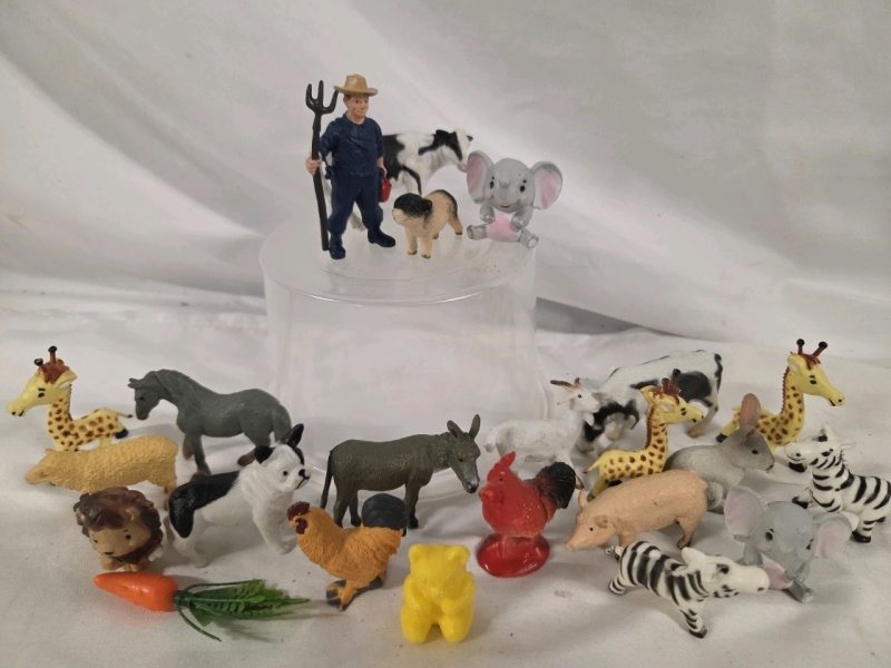 22 New | Assorted Miniature Animals | Tallest Measures 3"