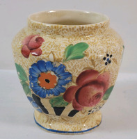 Vintage 1920s Baker & Co. Fenton " Los Angelos " Vase . Measures 3.5" tall . No chips or cracks, some crazing present