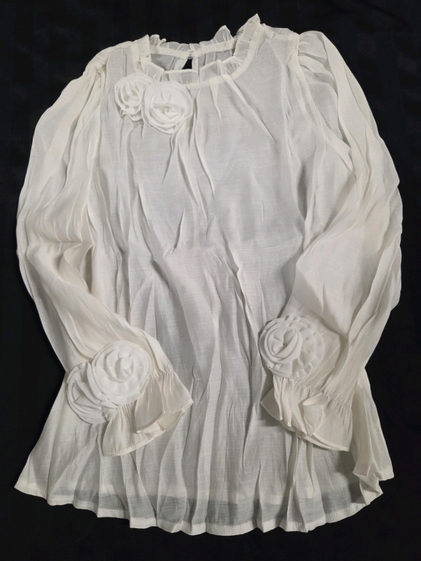 New | Size 1XL Women's Gorgeous Blouse