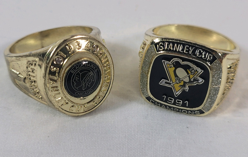 Chicago Blackhawks & Pittsburgh Penguins Replica NHL Hockey Stanley Cup Rings .
