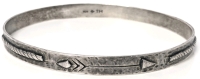 Silpada 925 Sterling Silver Hammered Double Arrow Bangle Bracelet - 2.75" Diameter