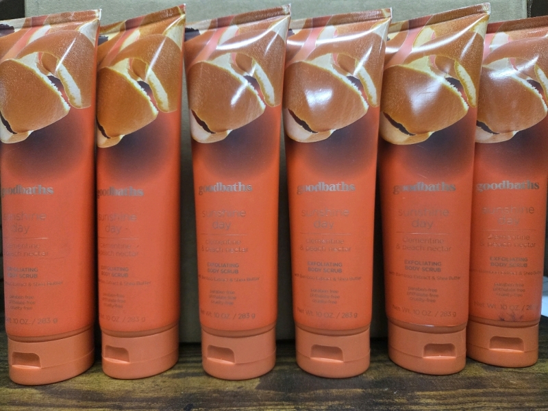 6 New | 283g Bottles of GOODBATHS Sunshine Day Clementine and Peach Nectar Exfoliating Body Scrubs