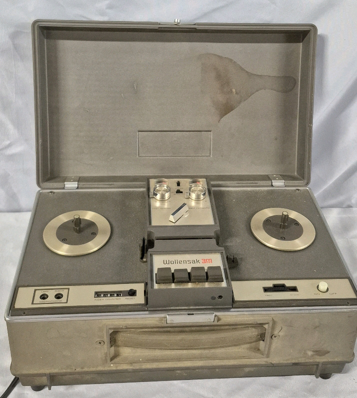 Vintage Wollensak 3M Stereo Tape Recorder - 16.5" L x 9.5" W x 7.25" H