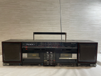 Sharp QT95 Portable 25&rdquo; Boom Box AM/FM Double Cassette Player | Powers up - radio works, no further testing | Detachable Speakers. Perfect for blasting summer tunes!
