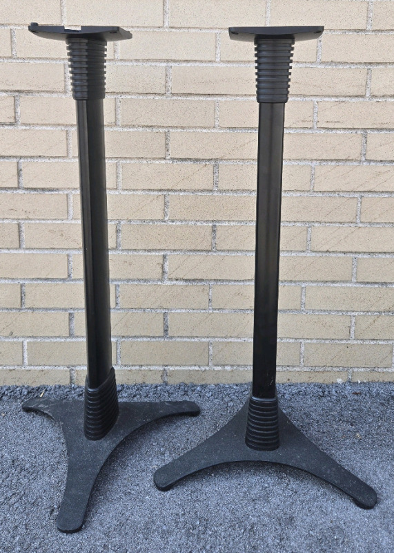 2 | Vantage Point 30" Tall Metal Speaker Stands