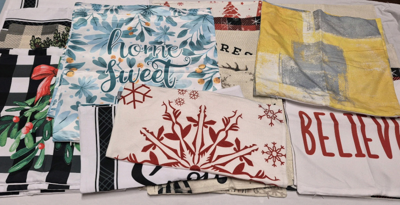 30 New Holiday Decor Pillowcases