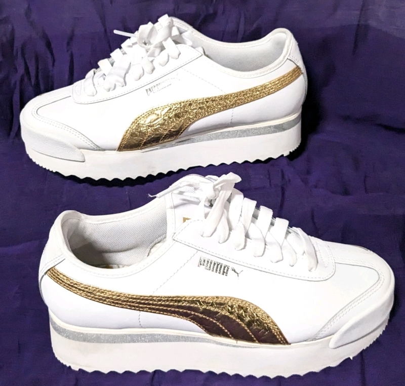 New PUMA Roma Amor Sport Sneakers (Size 9)