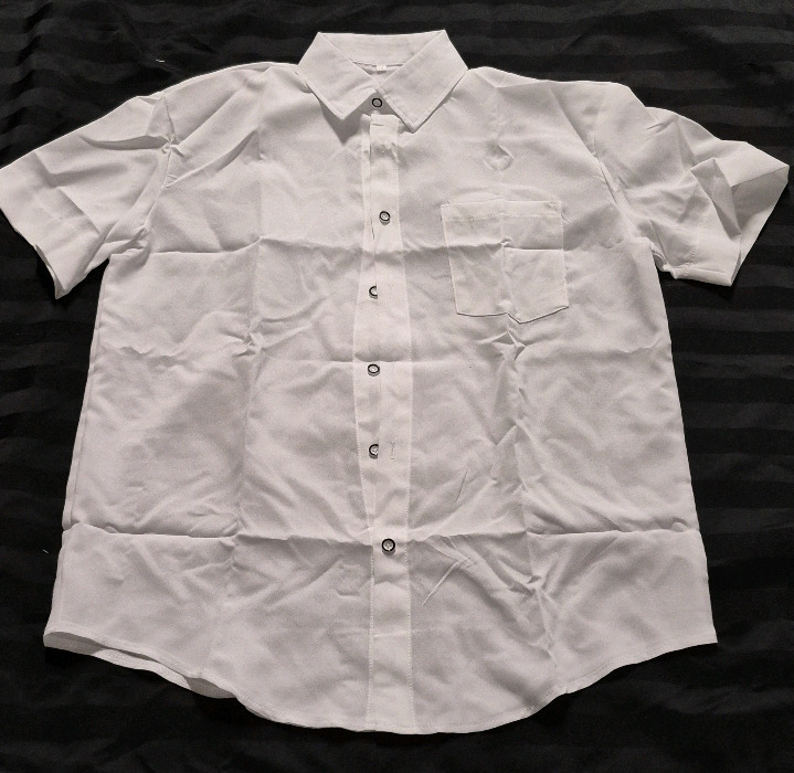 New sz Medium Men's Short Sleeve Shirt