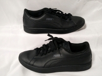 New PUMA Junior Smash V2 L R: Black (Size 6.5C)
