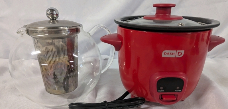 Iris Glass teapot and Dash mini Rice Cooker. Rice Cooker Stands 5" Tall.