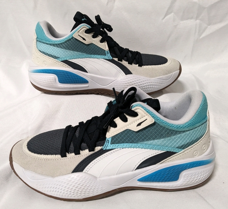 New PUMA Adults Court Rider Summer Days Basketball Shoes; Ebony, Elektro Aqua (Size 7.5)