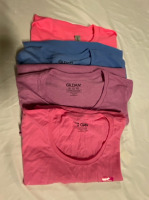 4 New Sz 2XL Ladies Gildan T-shirts | Hot Pink shirt has some marks from transit - see photos