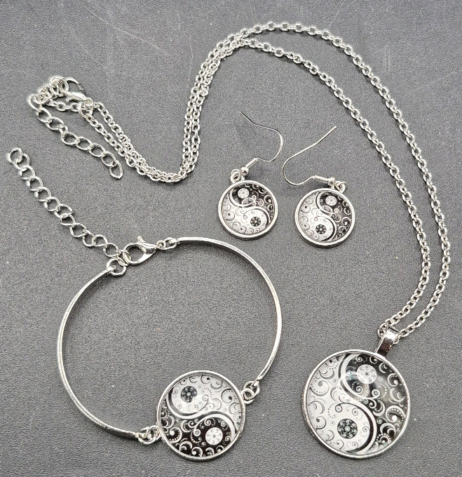 New Ying Yang Design Jewelry Set - Earrings, Bracelet & Necklace