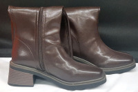 New Women's Size 6.5 Leather Heel Boots