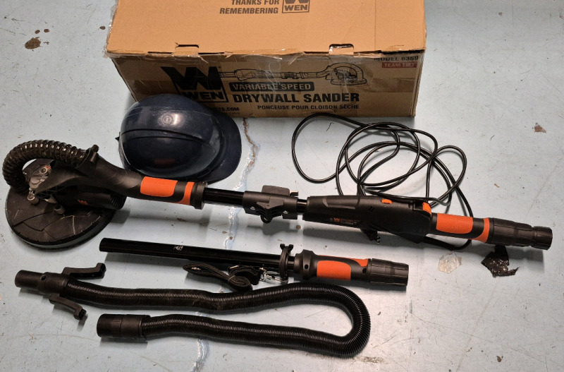 Wen Drywall Sander in Original Box - Powers up & Safety Helmet